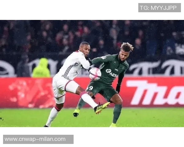 里昂主场迎战亚珉期待精彩对决双方争夺三分激烈角逐再创佳绩 里昂主场迎战亚珉期待精彩对决双方争夺三分激烈角逐再创佳绩